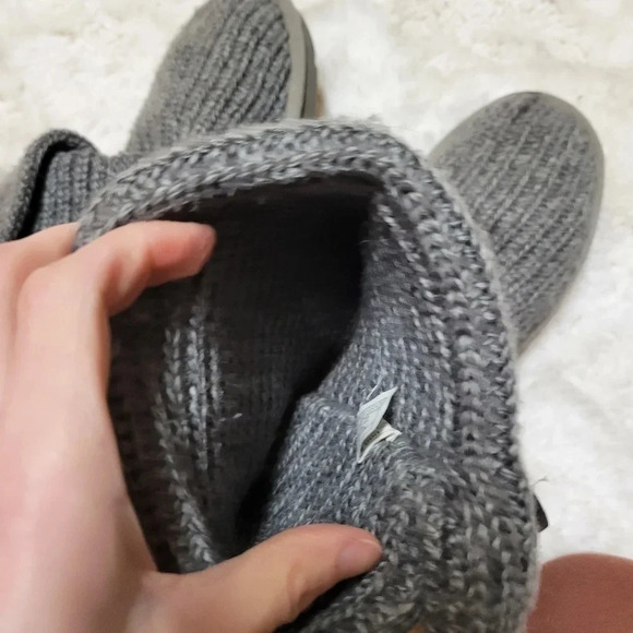 UGG Classic Cardy Knit Boots Womens Size 7 Gray - Picture 8 of 9